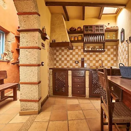 Holiday home Antigua Escuela Old School De 1840 Fasnia