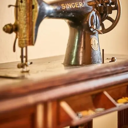 בית נופש Antigua Escuela Old School De 1840